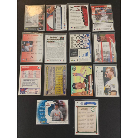 Mark McGwire, Oakland A's, Cardinals - Collection of 14 Baseball Cards - Picture 5 of 9